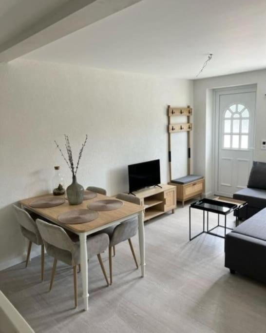 Appartement Douillet, Amenage Proche Riviera. Attalens Exteriér fotografie